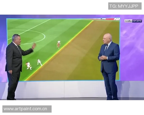 利物浦赛场突发小插曲裁判冷静应对展现专业处置能力